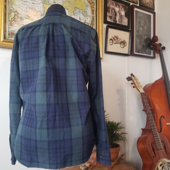 GAP Plaid Button Down Collared Shirt - Picture 4 of 5